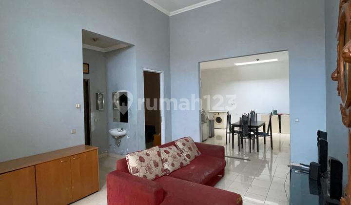 Minimalis Eksklusif di Legenda Wisata 2