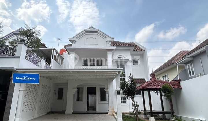 For Sale House in Legenda Wisata with SHM Certificate