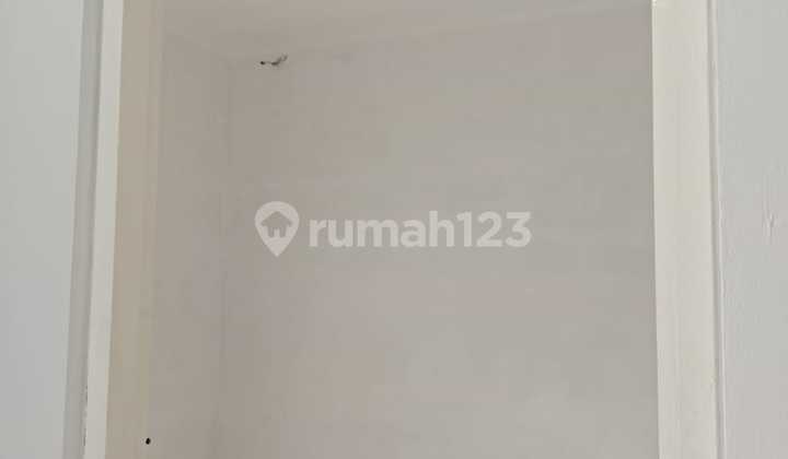 Disewakan Rumah Di Kota Wisata Rumah di Gerbang Utama Kota Wisata Cibubur, Jl. Alternatif Cibubur, Nagrak, Gunung Putri, Bogor, Jawa Barat, Indonesia, 16967, Kota Wisata 2