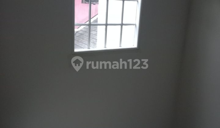 Dijual Rumah Dikota Wisata Rumah SHM di Kota Wisata 2