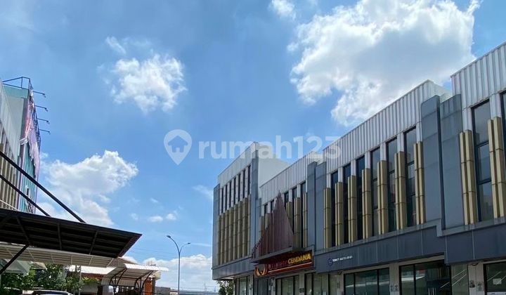 For Sale: Shophouse in Cibubur Tourist City, 160.0 m², Unfurnished, Freehold Title. 2
