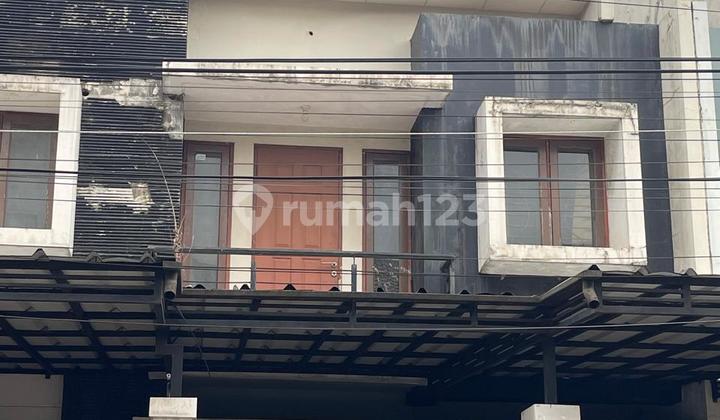 Disewakan Rumah Di Rafles Hills Rumah di Citra Grand