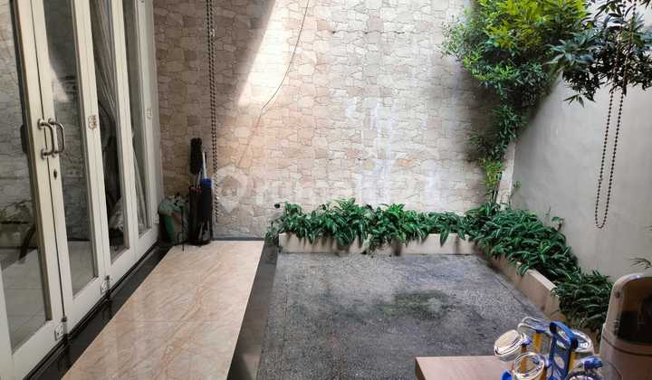 Dekat Mall Living World di Kota Wisata Rumah SHM di Kota Wisata 2