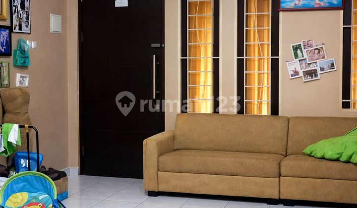 Rumah Harga Murah Tanah Luas di Legenda Wisata 2