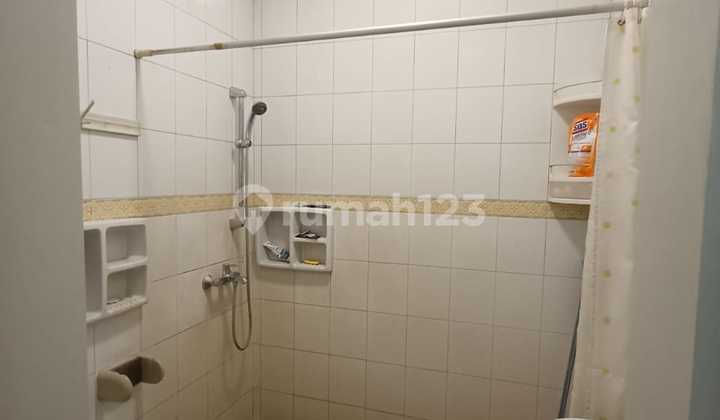 Rumah Harga Murah Baru Renovasi Siap Huni di Raffles Hills 2