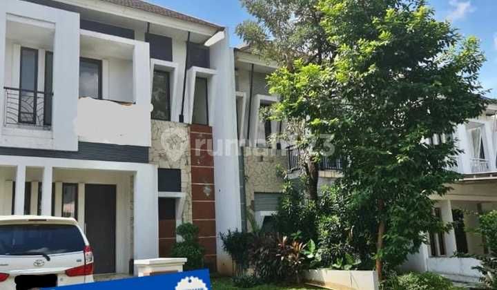 Fast Sale House at Low Price in Legenda Wisata