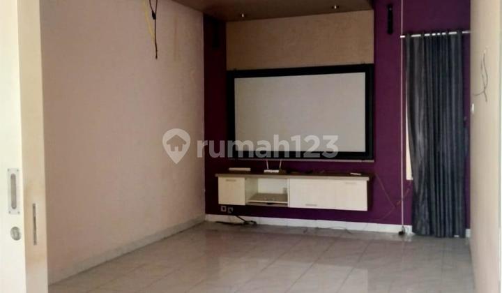 Rumah Semi Furnished Siap Huni di Legenda Wisata 2
