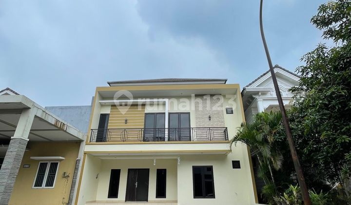 Premium House Total Renovation Ready to Occupy in Kota Wisata 2