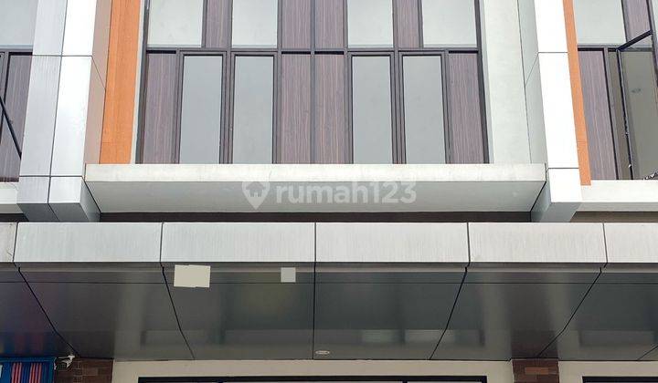 Disewakan Ruko Baru Di Metland Cileungsi 1
