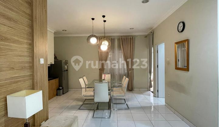 Semi-Furnished House in the Favorite Cluster Ready to Occupy in Kota Wisata 2