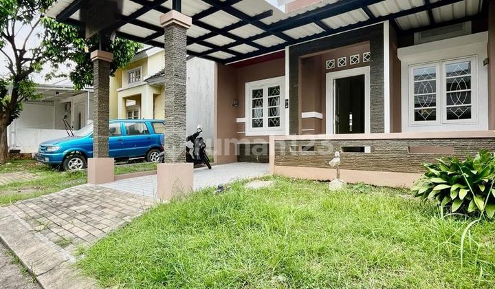 Rumah Minimalis 1,5 Lantai Harga Murah Nego Sampai Deal di Kota Wisata