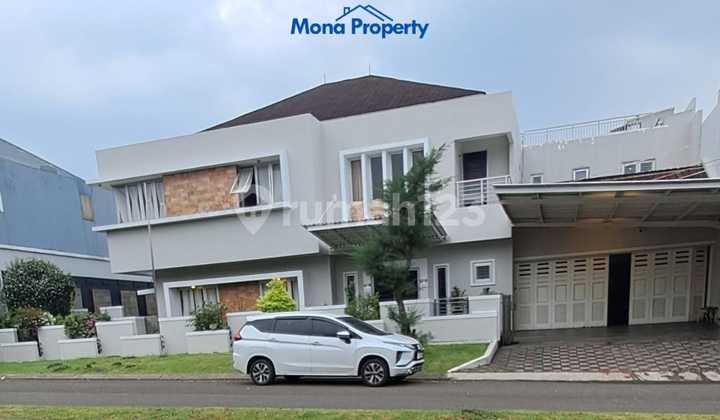 Rumah Mewah Ada Kolam Renang di Kota Wisata 1