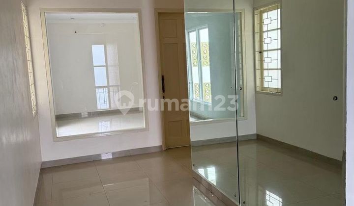 Cheap For Sale Ready-to-Occupy House in Legenda Wisata 2