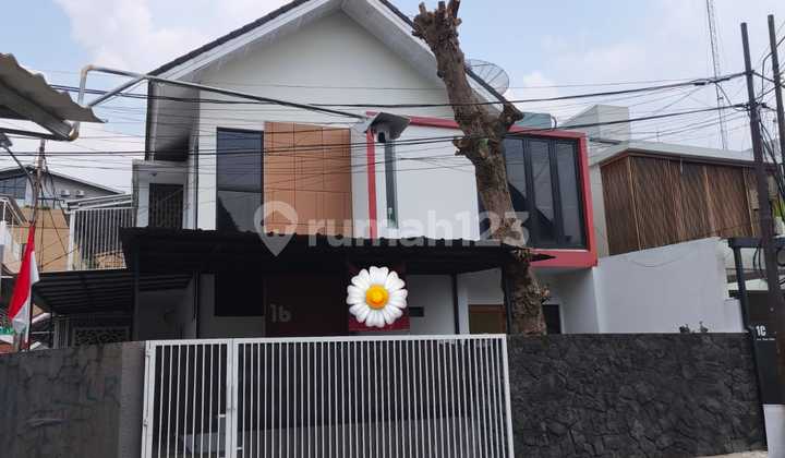 Rumah bisa untuk Kantor Siap Huni di Tebet Jakarta Selatan
