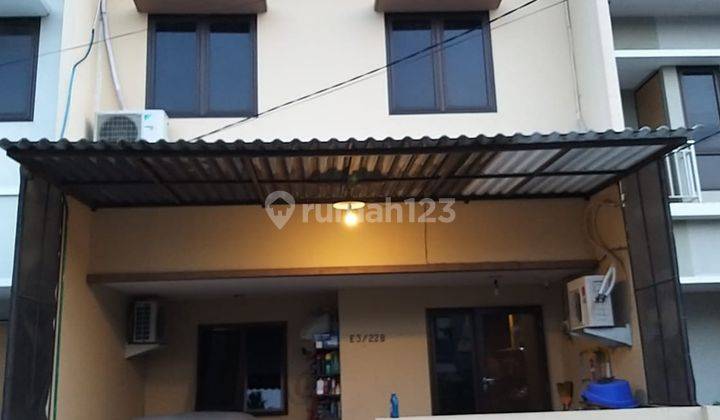 Dijual Cepat Rumah 2 Lantai Siap Huni Di Gading Griya Residence Jakarta Utara 1