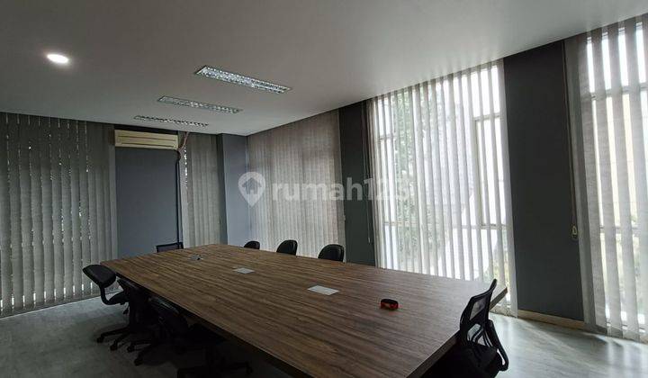 DISEWAKAN RUKAN HOOK 4 LANTAI FULL FURNISHED DI GRAHA BOULEVARD KELAPA GADING, JAKARTA UTARA 1