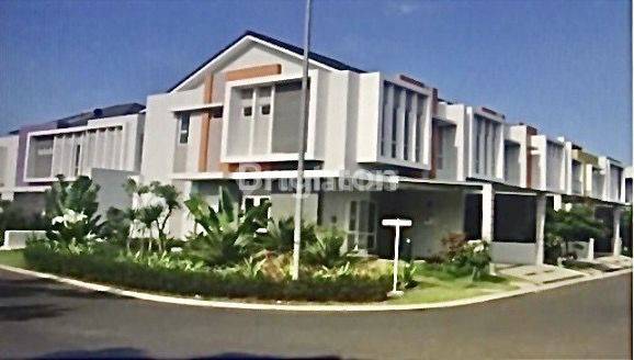 RUMAH DI CLUSTER EBONY GRAND ORCHARD KELAPA GADING JAKARTA UTARA 1