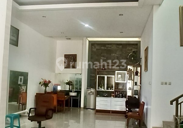 FOR SALE 2-STORY HOUSE IN GADING RESIDENCE, PEGANGSAAN DUA, KELAPA GADING, NORTH JAKARTA