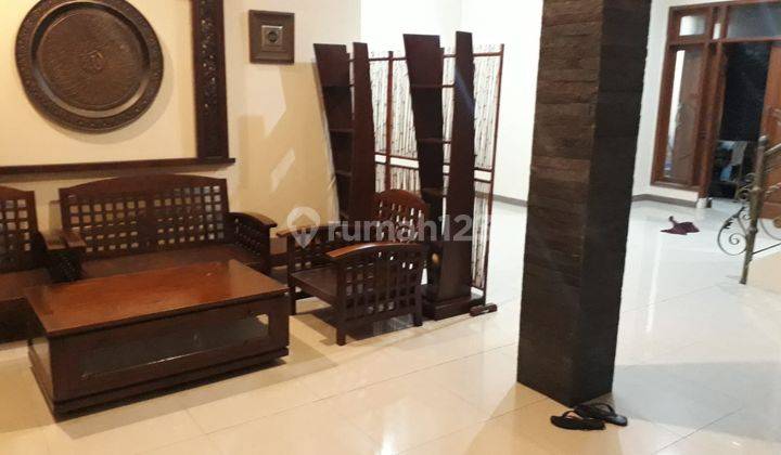 Dijual Cepat Rumah 2 Lantai Rapi Dan Siap Huni Bangunan 2017 Lokasi Tenang, Aman Nyaman 2