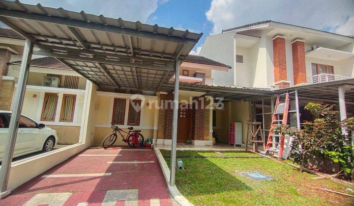 Grandwisata di jual rumah bagus dekat dengan tol  1