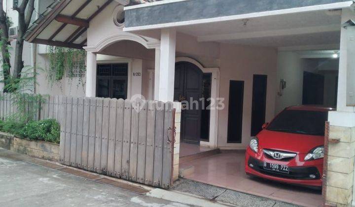 Di jual rumah besar bagus murah di daerah duta Kranji bekasi 1