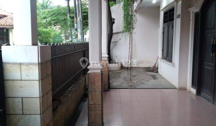 Di jual rumah besar bagus murah di daerah duta Kranji bekasi 2