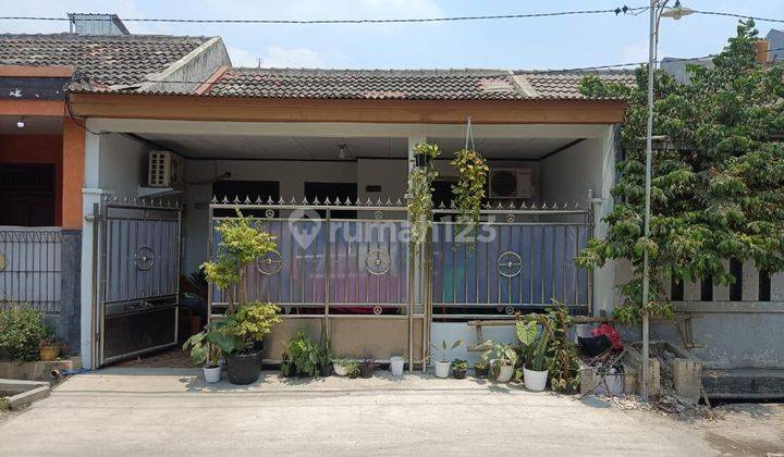 Jual Rumah Cantik Dan Strategis Dekat Dengan Stasiun Bekasi Kota 1