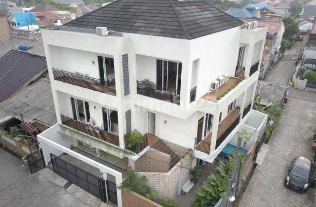 Rumah Jatibening 3 Lantai Di Jatibening Bekasi