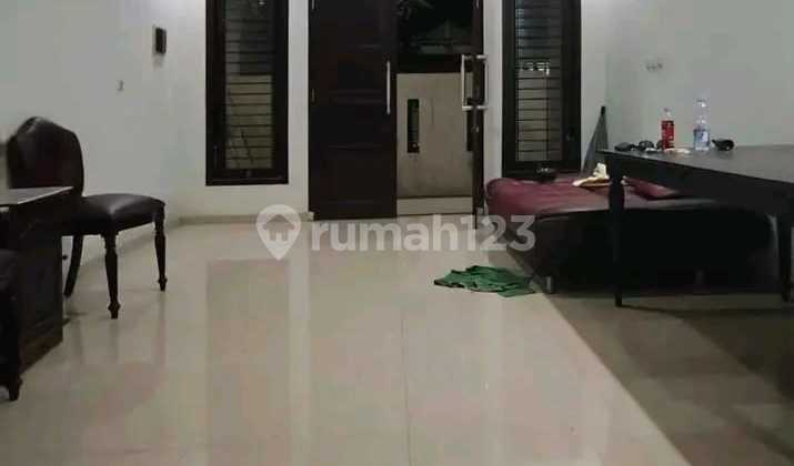 Jual Rumah di Taman Buaran Jakarta Timur 2