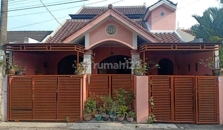 Jual Rumah Super Strategis Di Bekasi Kota Dekat Sumahreccon Bekasi 1