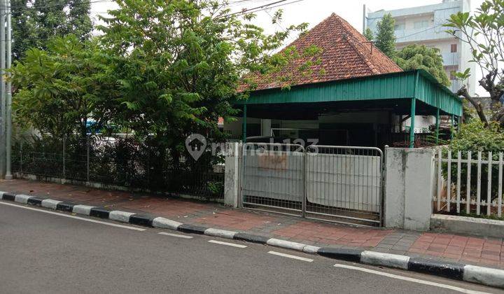 Dijual Murah Dan Cepat Rumah Bergaya Belanda Luas Dan Besar Di Jakarta Pusat 1