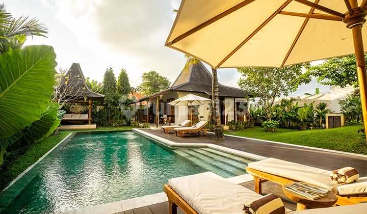 BEAUTIFUL VILLA FOR SALE QUICKLY AND CHEAPLY 1190 METERS IN CANGGU BALI