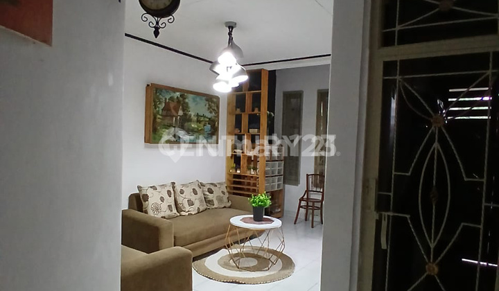 Sturdy 2-Story House, Ready to Live In, in Antapani Bandung. 2