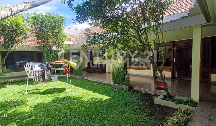 Rumah Asri & Luas Mainroad Supratman Strategis 2