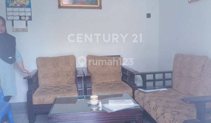 Dijual Rumah Dengan Tanah Luas Dikomplek Margahayu Raya  2