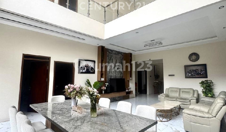Luxury House Wing Setiabudhi Bandung