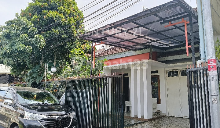 Jual Rumah Komplek Kembar Include Furnish