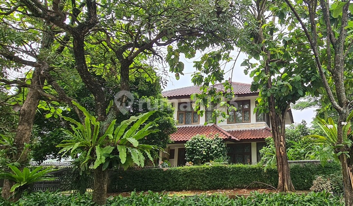 Ready-to-Occupy House, Wide Road Access, Inside Lebak Bulus Complex, with SHM.