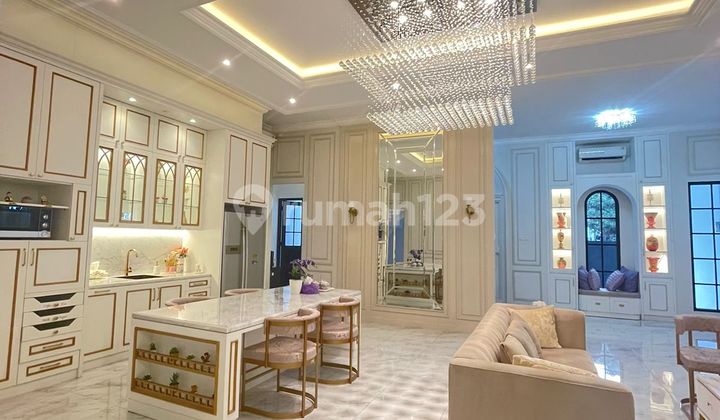 Rumah Mewah Brand New Swim' Pool Marmer Furnished di Pondok Indah