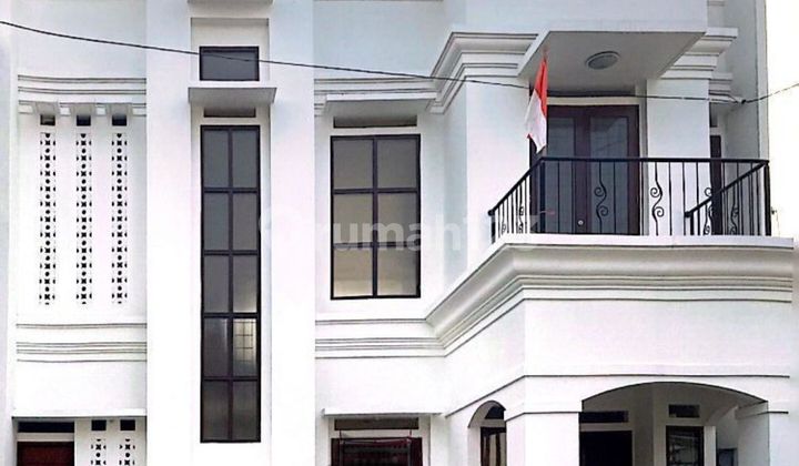 Rumah baru renovasi 4 kamar di Lebak bulus SHM IMB 1