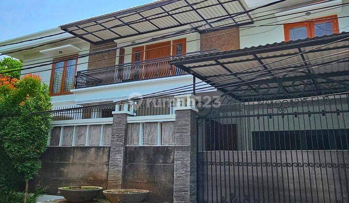 Rumah Siap Huni 2 Lantai Kolam Renang Hook Pondok indah SHM 1