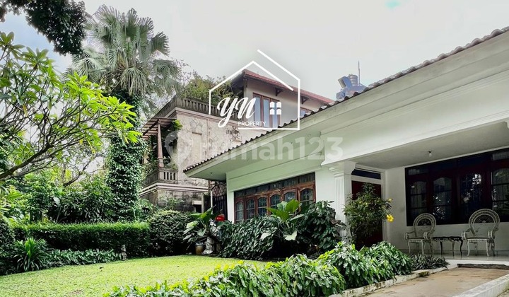 Rumah Lama Terawat Di Prime Area Pondok Indah