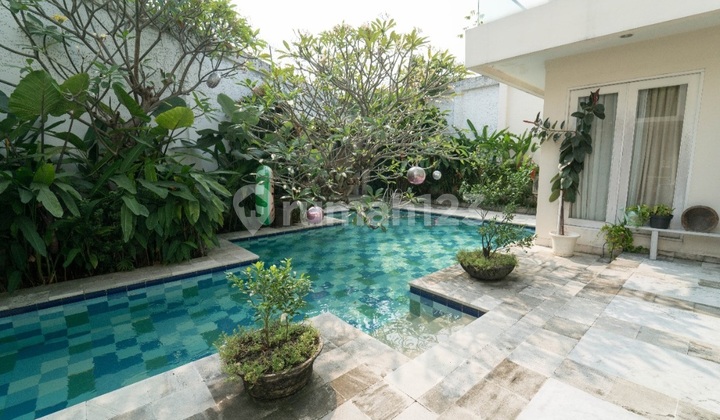 Hot Stock!! Rumah Bagus Siap Huni Prime Area Pondok Indah Lingkungan Tenang Asri SHM