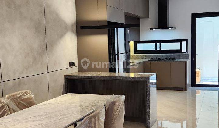 Rumah East Terrace Metland Puri 2,5 Lantai Baru Renovasi A 1