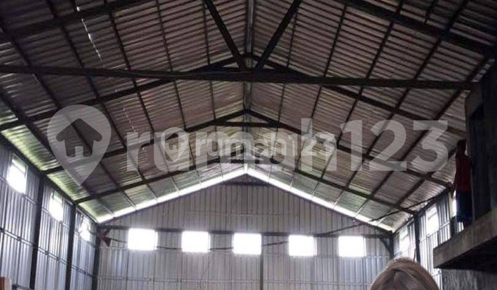 Gudang Legok Kemuning Murah 600 Meter Eks Furniture