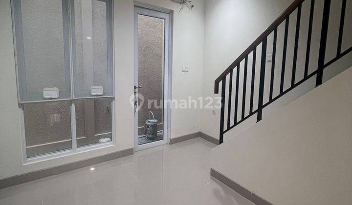 Disewa Rumah Siap Huni Rossini Symphony Melody Lake Gading Serpong 2