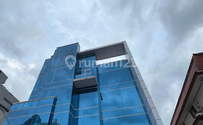 For Sale For Rent Menteng 4-Storey Building