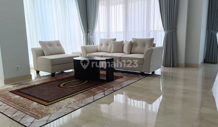 Sewa Apartemen Full Furnished  3 Kamar Tidur View Grand Indonesia 1