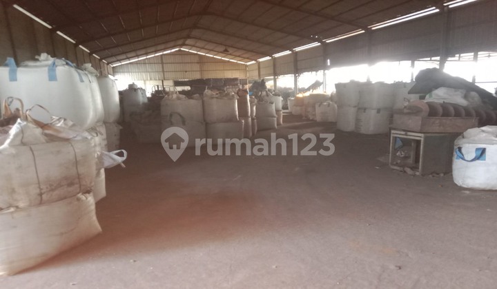 Warehouse for Sale Cheap in Mustika Sari, Bekasi