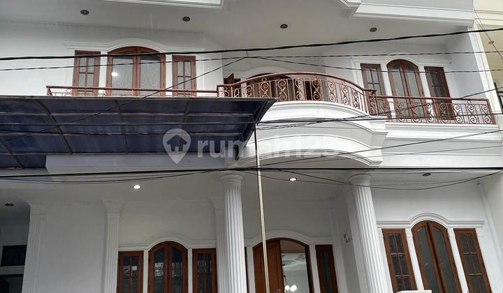 For Sale Sunter Bisma House 12x15 2.5 Floors Price 6 B Negotiable Until Deal For Sale Sunter Bisma House 12x15 2.5 Floors Price 6 B Negotiable Until Deal